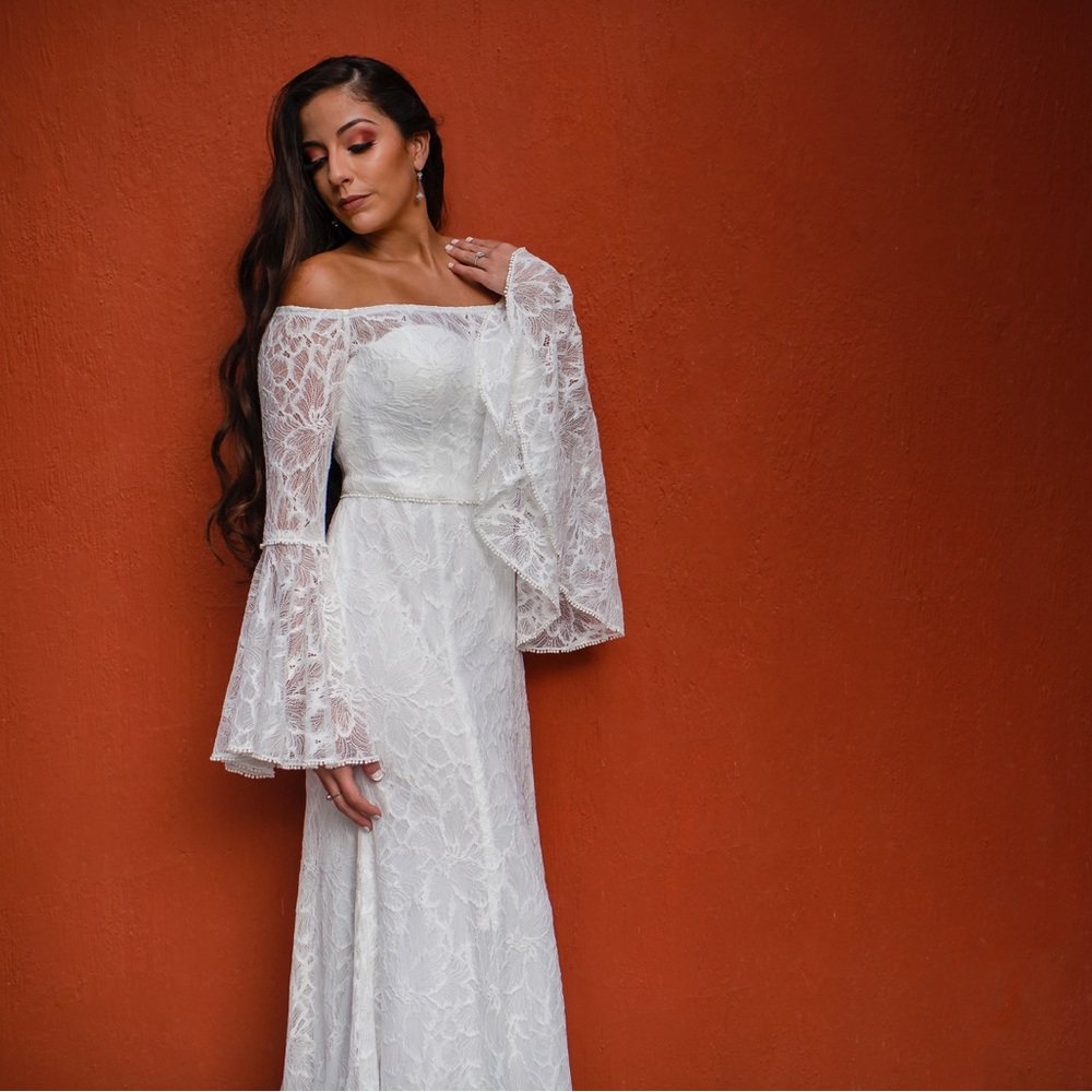 Bohemian bridal lace gown